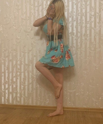 🌸 Встречаясь со мной, ты откроешь для себя мир настоящего удовольствия. 💋 У меня есть чувственные губы, готовые округлиться в прекрасной улыбке, и соблазнительные глаза, которые смогут покорить твое сердце. 💕 Я предлагаю широкий спектр услуг, от нежного эротического массажа до экстаза в постели. 🔥 Я умею подстраиваться под твои желания и готова исполнить любую твою фантазию. 💭 Приходи ко мне, и я сделаю все, чтобы сделать твою ночь незабываемой. ✨ Я настоящий профессионал и многие клиенты дают мне высокие оценки и позитивные отзывы. 🌟🤩 Хочешь увидеть фото, где я сияю своей красотой? Пиши мне, и я отправлю тебе пару снимков, чтобы ты смог оценить мою привлекательность. 😘 Я живу в Москве, и мои услуги доступны для тебя в любое время. Отправляйся ко мне, и погрузись в мир удовольствия и незабываемых впечатлений. 🌹😉 Рената
